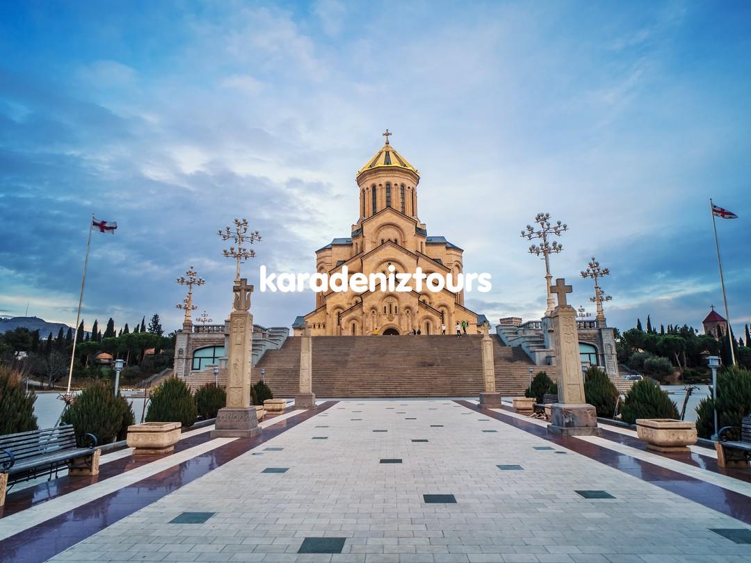sameba-katedrali